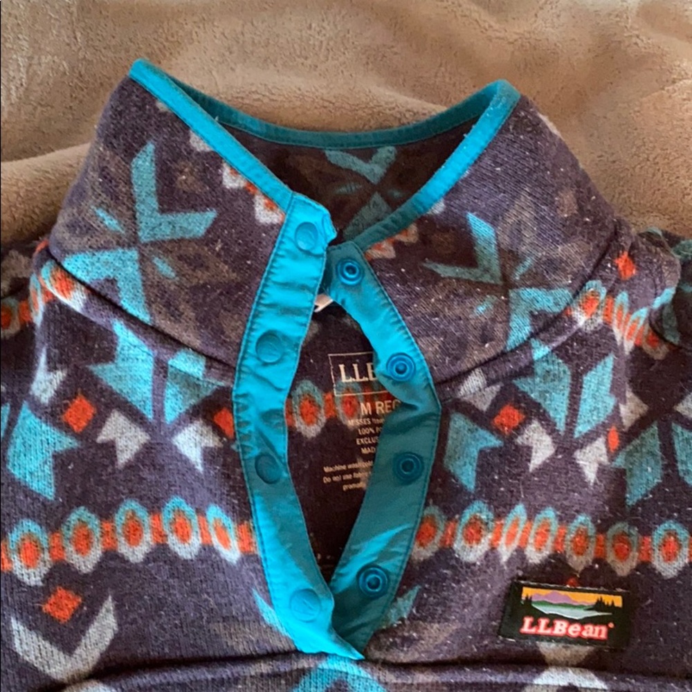 Pullover - Picture 4 of 4